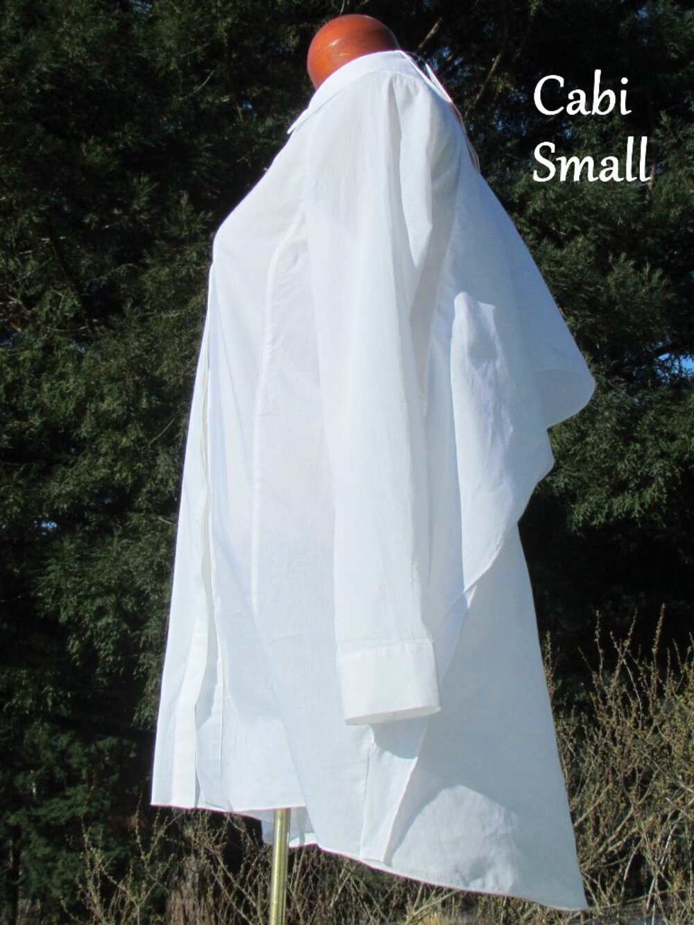 WHITE BLOUSE TUNIC, S, LONG CABI SHIRT w ANGEL WING BACK, COLLAR & BUTTON FRONT